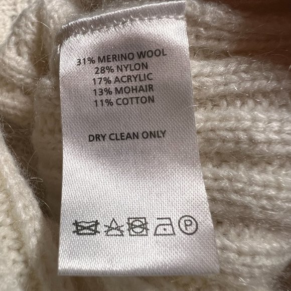 Leo & Sage size large sweater with trumpet sleeves - Picture 7 of 7